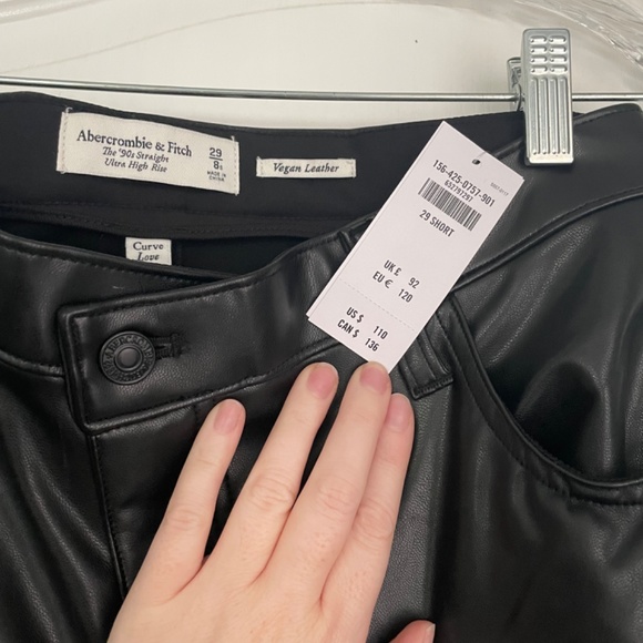 NWT Abercrombie leather pants - Picture 3 of 4